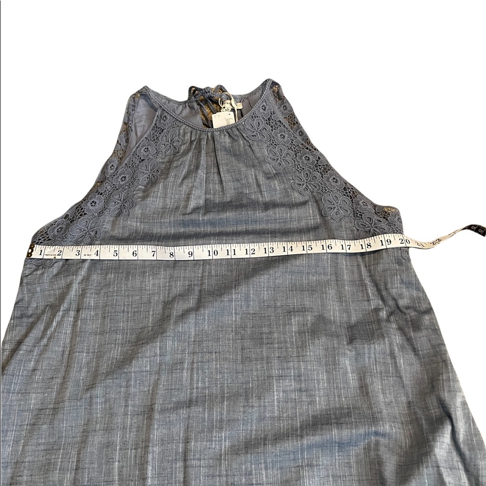 Max Studio Neiman Marcus Lace Adjustable High Low Halter Top | Gray | Medium - Picture 4 of 7